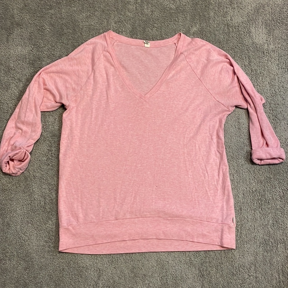 VGC TNA Long Sleeve V Neck Tshirt - Pink - Size Medium